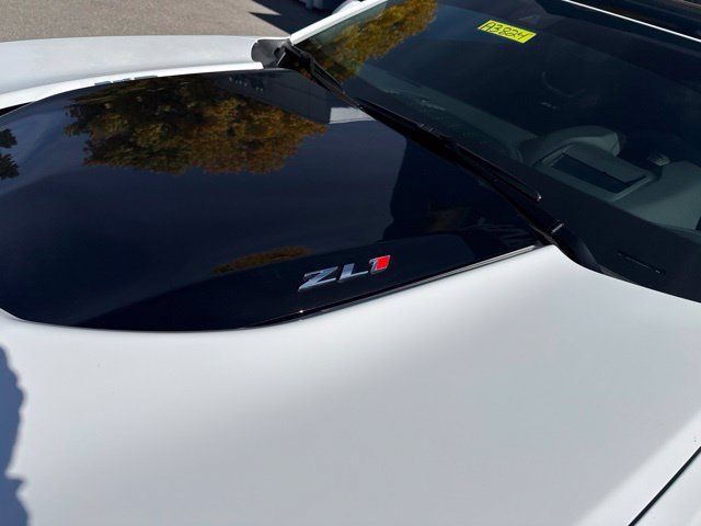 Used 2021 Chevrolet Camaro ZL1 RWD image 18