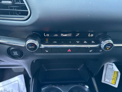 Used 2025 MAZDA CX-30 AWD 2.5 S w/ Preferred Package image 27