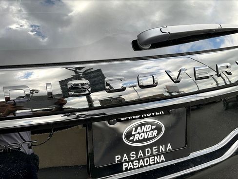 New 2026 Land Rover Discovery Sport Landmark image 7