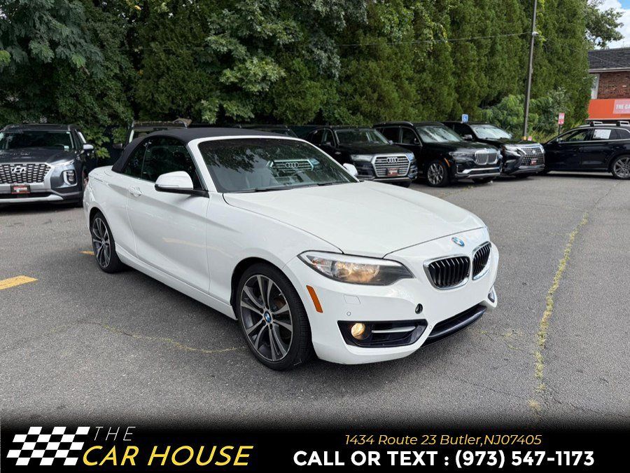 Used 2016 BMW 228i xDrive Convertible AWD/4WD image 5