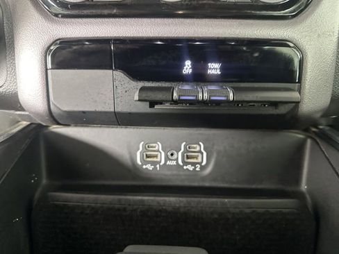 Used 2023 RAM 1500 Laramie image 17