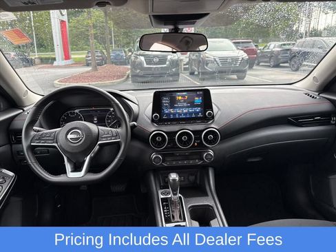 Certified 2025 Nissan Sentra SR FWD image 9
