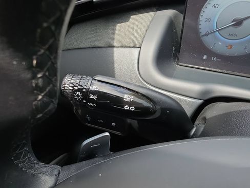 Used 2024 Hyundai Santa Cruz Limited AWD/4WD image 17
