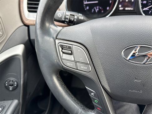 Used 2017 Hyundai Santa Fe SE w/ SE Ultimate Tech Package 03 image 24