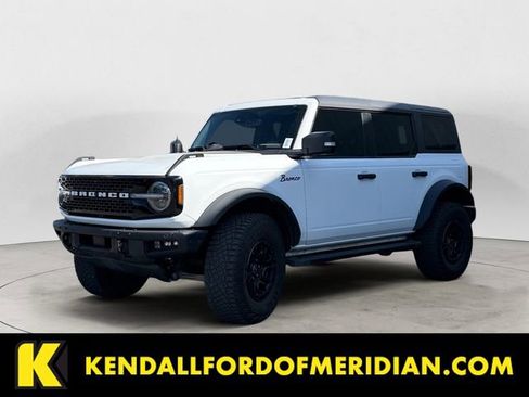 Used 2024 Ford Bronco Wildtrak AWD/4WD image 1