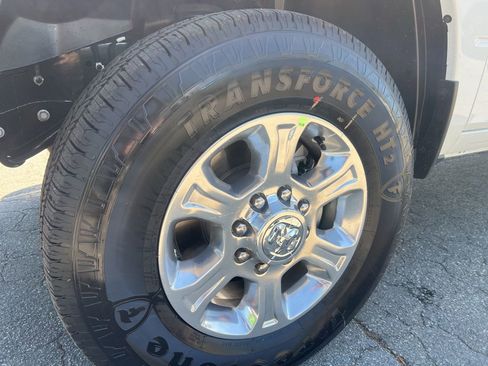 New 2026 RAM 2500 Big Horn AWD/4WD image 10