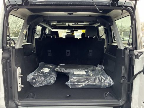 New 2026 Ford Bronco Badlands AWD/4WD image 34