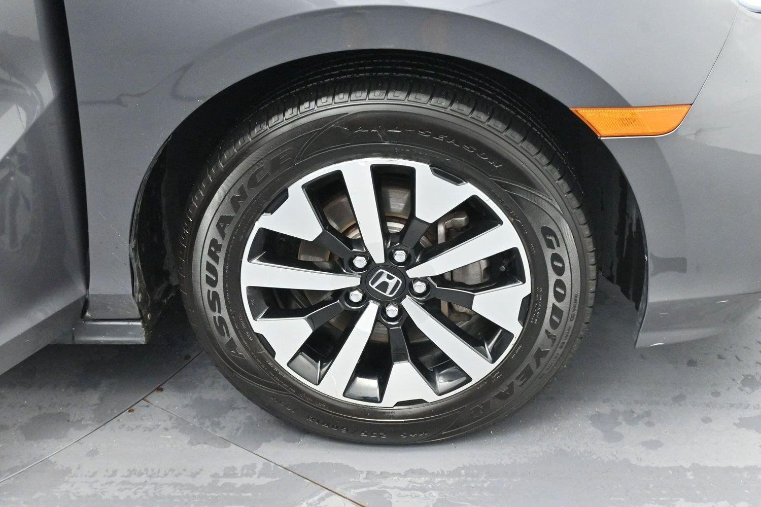 Used 2025 Honda Odyssey EX-L image 40