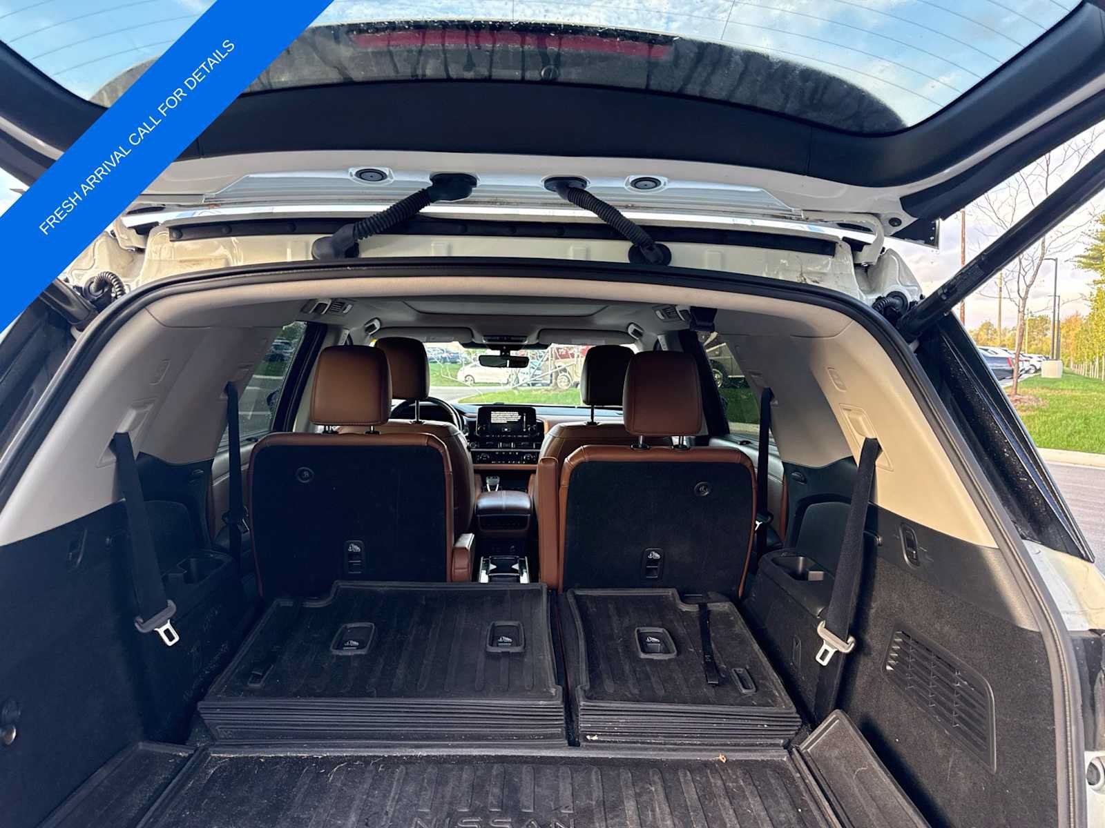 Used 2023 Nissan Pathfinder Platinum AWD/4WD image 10
