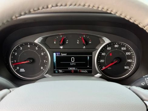 Used 2018 GMC Acadia SLE AWD/4WD image 26