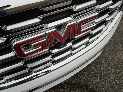Used 2020 GMC Terrain Denali w/ Denali Premium Package image 22