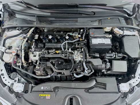 Used 2025 Toyota Corolla LE image 30