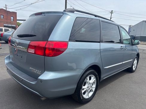 Used 2004 Toyota Sienna XLE AWD/4WD image 5