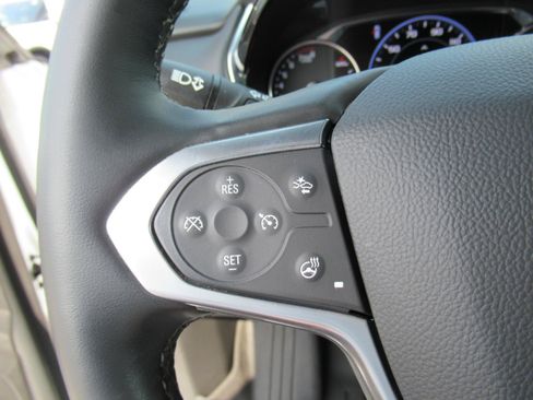 Used 2023 Chevrolet Traverse Premier w/ Redline Edition FWD image 25