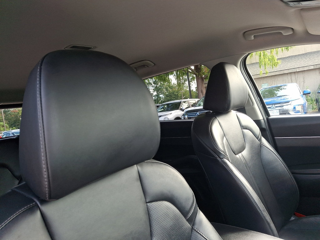 Used 2024 Kia Sorento S FWD image 15