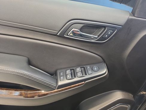Used 2020 Chevrolet Tahoe LS RWD image 16