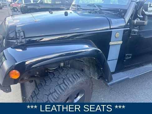 Used 2017 Jeep Wrangler Unlimited Sport AWD/4WD image 4