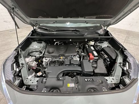 Used 2023 Toyota RAV4 XLE FWD image 19