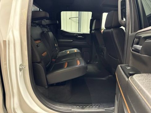 Used 2023 GMC Sierra 1500 AT4 w/ AT4 Premium Package AWD/4WD image 24