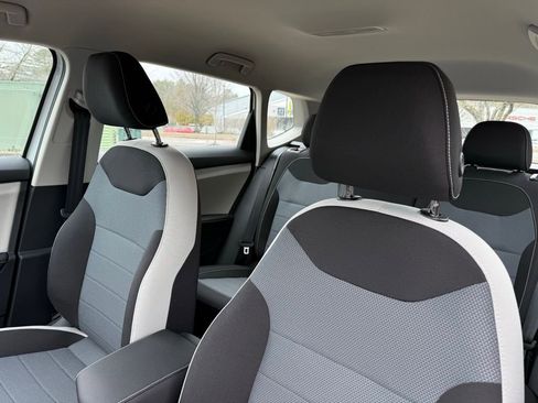 New 2026 Volkswagen Taos S image 38