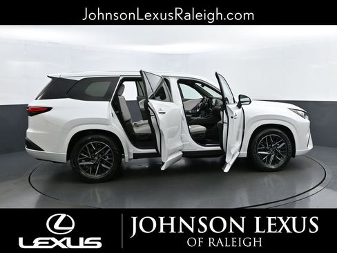 Certified 2025 Lexus TX 350 Premium image 32