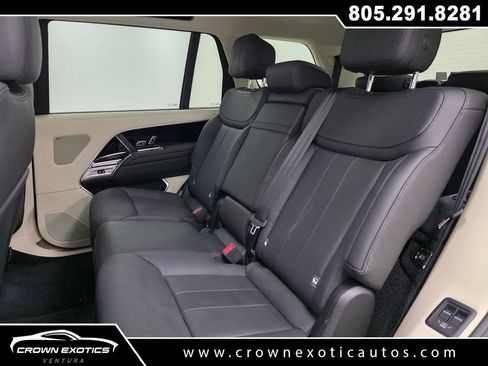 Used 2023 Land Rover Range Rover Long Wheelbase SE AWD/4WD image 23