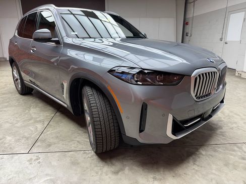 Used 2026 BMW X5 xDrive40i w/ Climate Comfort Package AWD/4WD image 7