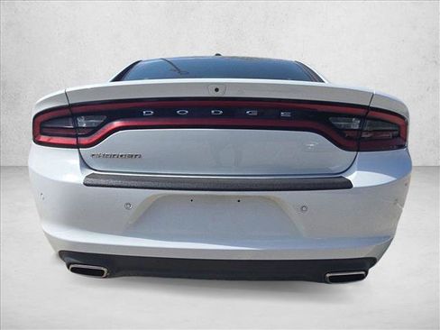 Used 2022 Dodge Charger SXT RWD image 7