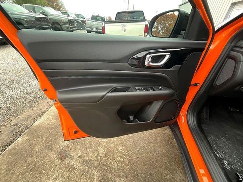 New 2026 Jeep Compass Limited image 11