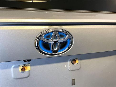 Used 2023 Toyota RAV4 XLE w/ Convenience Package AWD/4WD image 33