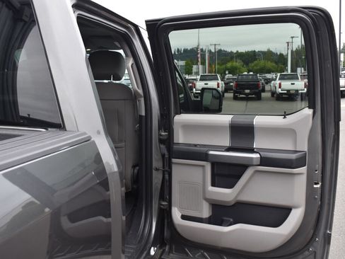 Used 2018 Ford F150 XLT AWD/4WD image 22