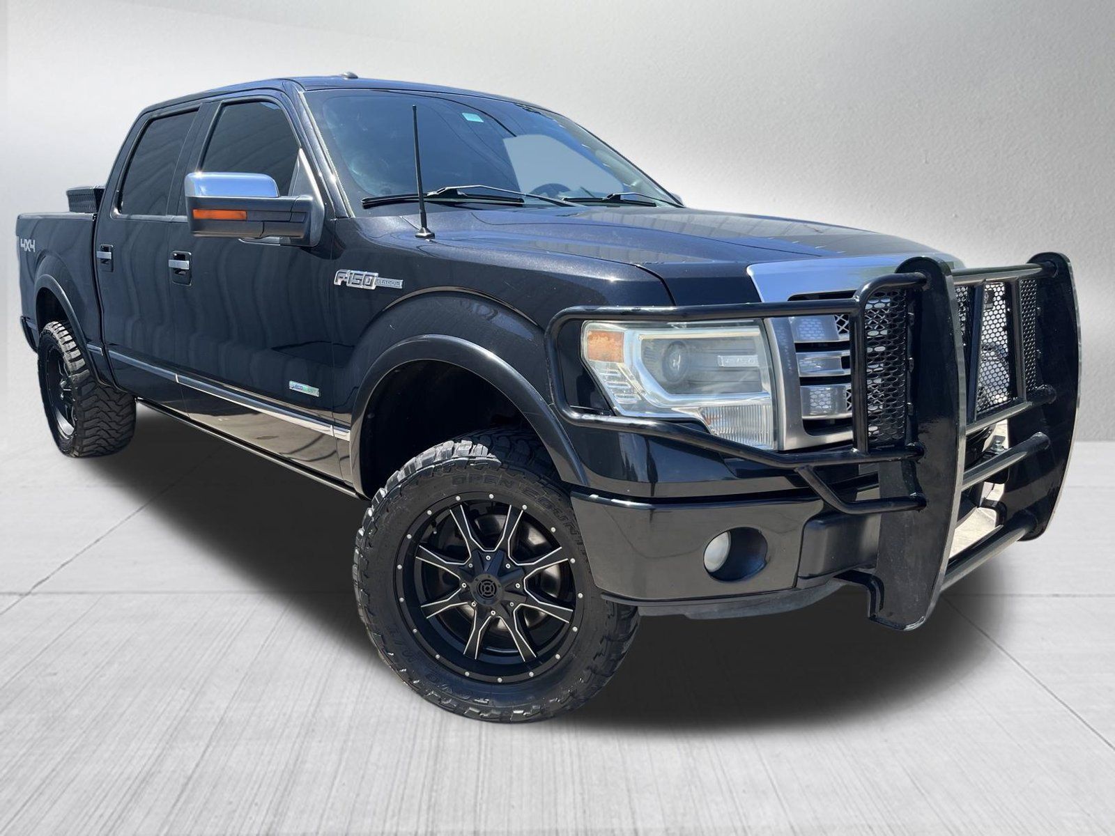Used 2014 Ford F150 Platinum AWD/4WD image 3