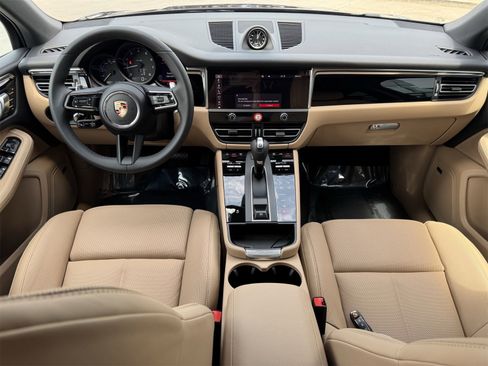 New 2025 Porsche Macan image 13