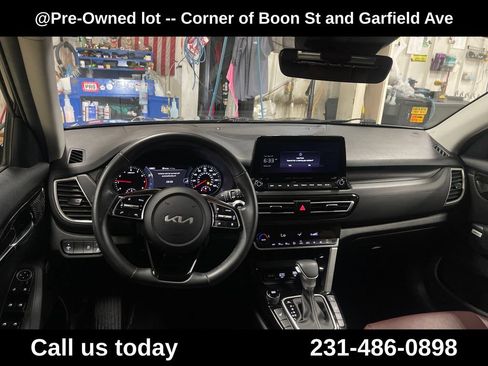 Used 2023 Kia Seltos SX AWD/4WD image 17