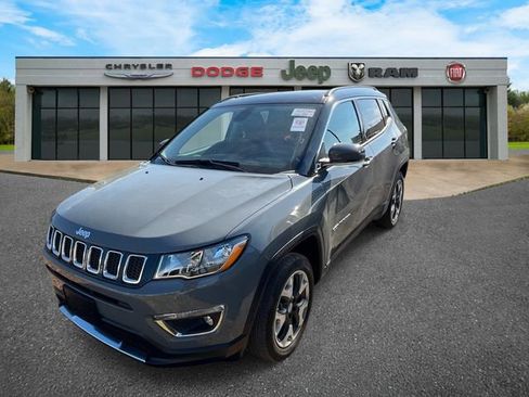 Used 2019 Jeep Compass Limited image 7