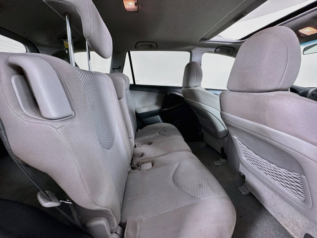 Used 2011 Toyota RAV4 2WD w/ Upgrade Value Pkg image 31