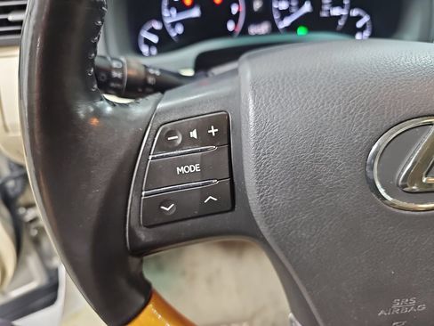 Used 2012 Lexus RX 350 AWD w/ Premium Pkg image 19