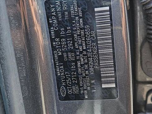 Used 2018 Genesis G80 3.8 image 17