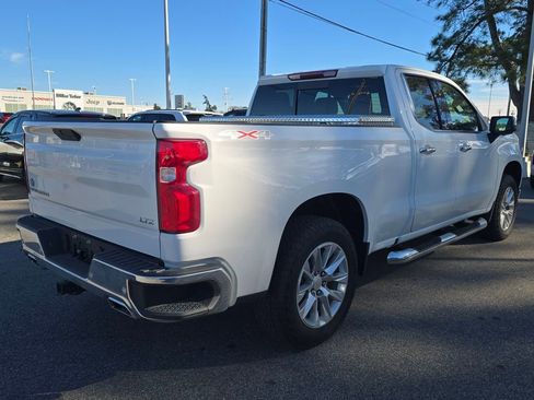 Used 2020 Chevrolet Silverado 1500 LTZ w/ LTZ Plus Package image 3