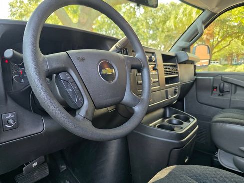 Used 2025 Chevrolet Express 2500 w/ Driver Convenience Package RWD image 13