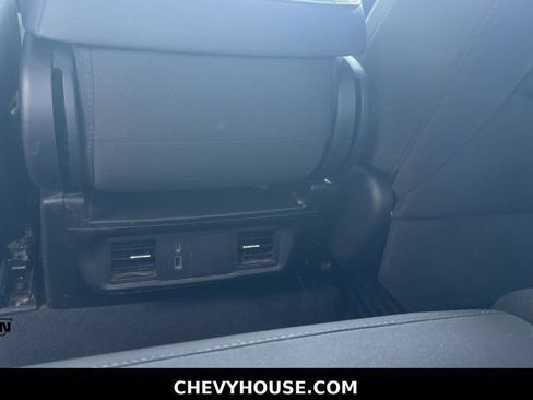 Used 2024 Chevrolet Silverado 1500 Custom AWD/4WD image 61