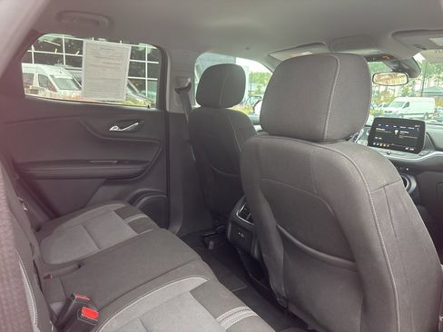Used 2023 Chevrolet Blazer LT image 24
