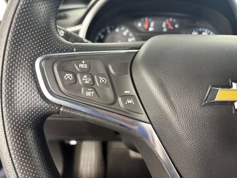 Used 2024 Chevrolet Malibu LT FWD image 9