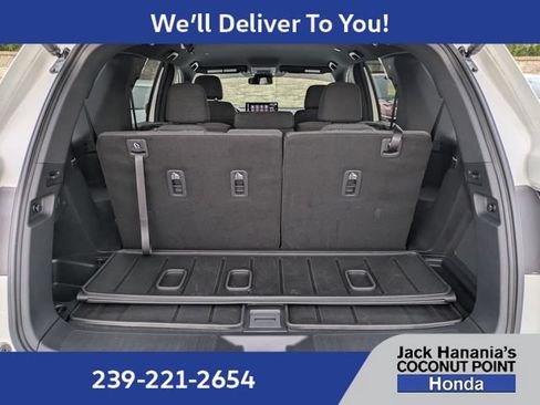 Used 2026 Honda Pilot Sport image 13