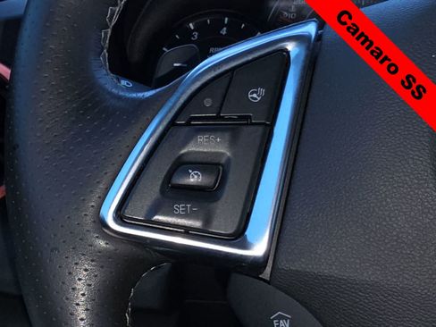 Used 2018 Chevrolet Camaro SS w/ Redline Edition RWD image 28