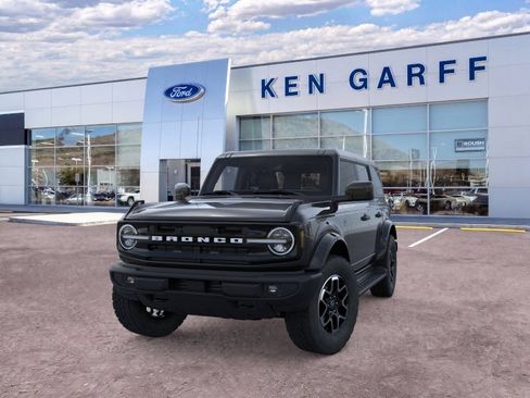 New 2026 Ford Bronco Outer Banks AWD/4WD image 2