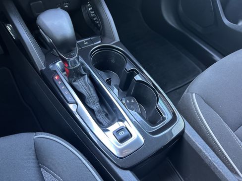 Used 2024 Chevrolet TrailBlazer LT w/ Convenience Package image 28