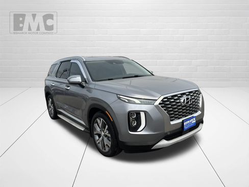 Used 2020 Hyundai Palisade SEL FWD image 2