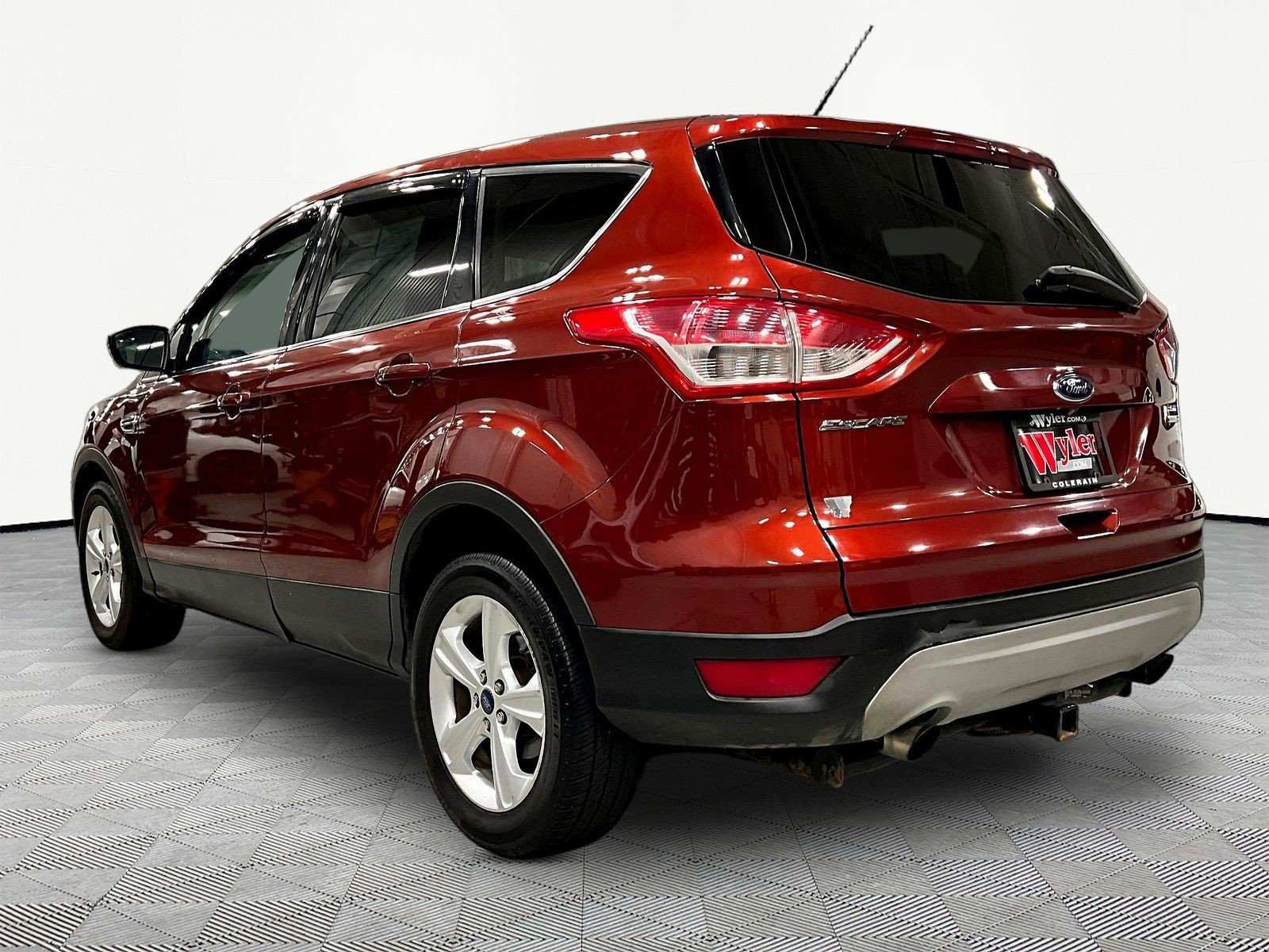 Used 2015 Ford Escape SE AWD/4WD image 4