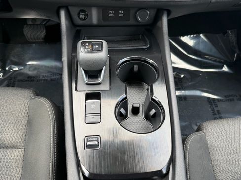 Certified 2026 Nissan Rogue SV FWD image 18